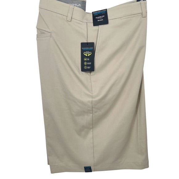 Roundtree & Yorke Big Man Performance Classic Fit Flat Front Shorts Beige 52 x 8 - Picture 8 of 9